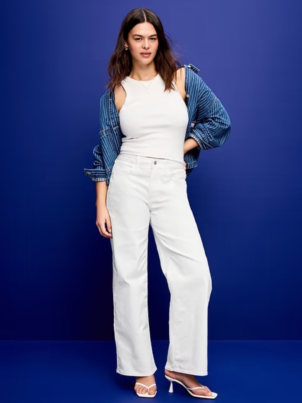 Old Navy high rise white wow wide leg jean - size 6